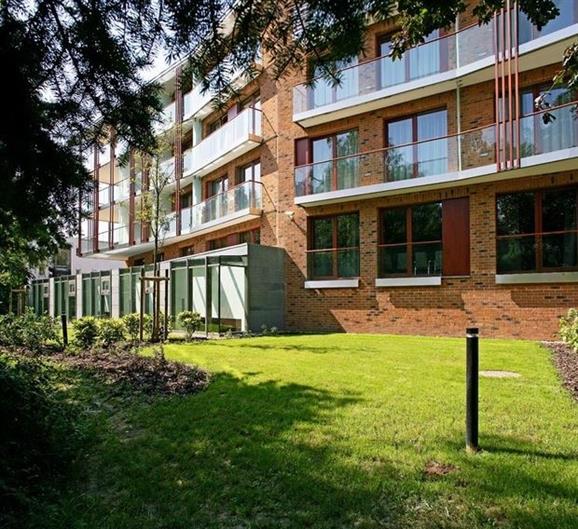 Herceghalom, Hotel Abacus