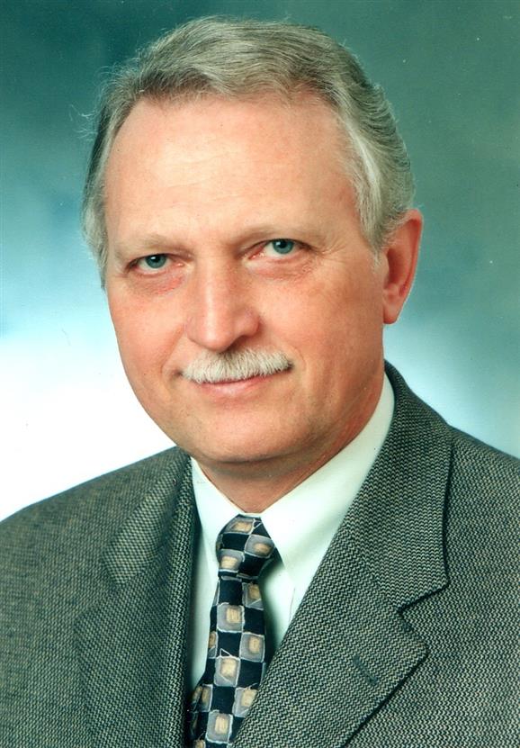 Dr. Zámolyi Károly