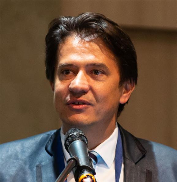 Dr. Torzsa Péter