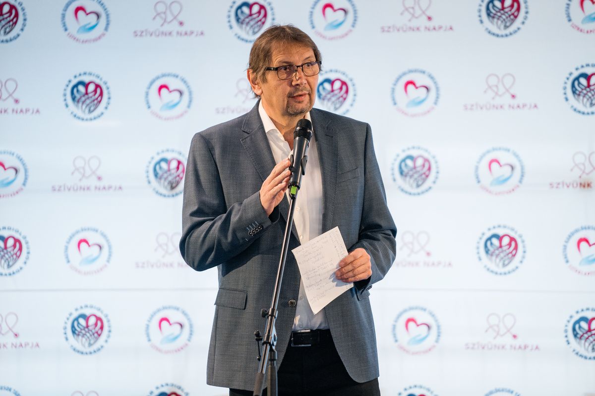 Dr. Csandi Zoltn, 2019-2022 kztt a Magyar Kardiolgusok Trsasgnak elnke